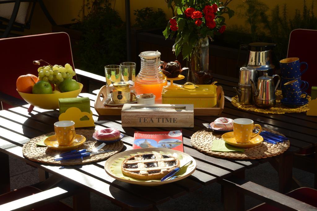 Casa Delle Ortensie Bed & Breakfast Alpignano Bagian luar foto