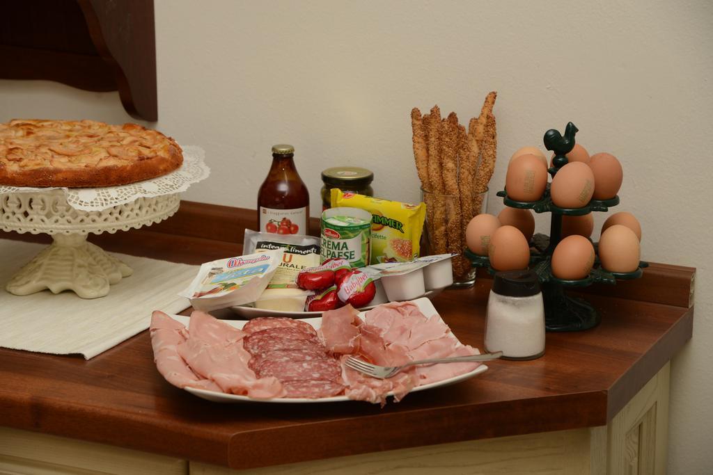 Casa Delle Ortensie Bed & Breakfast Alpignano Bagian luar foto